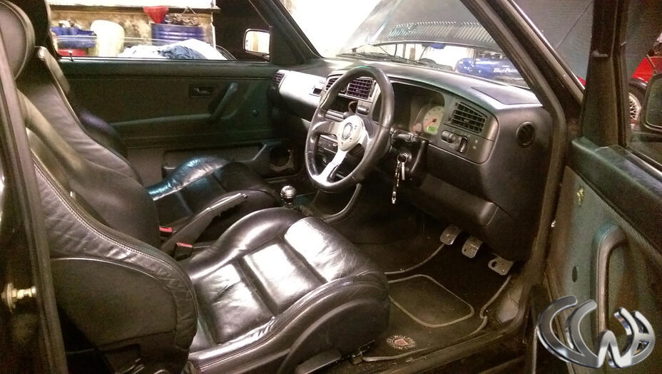 Seats and dash fully fitted!